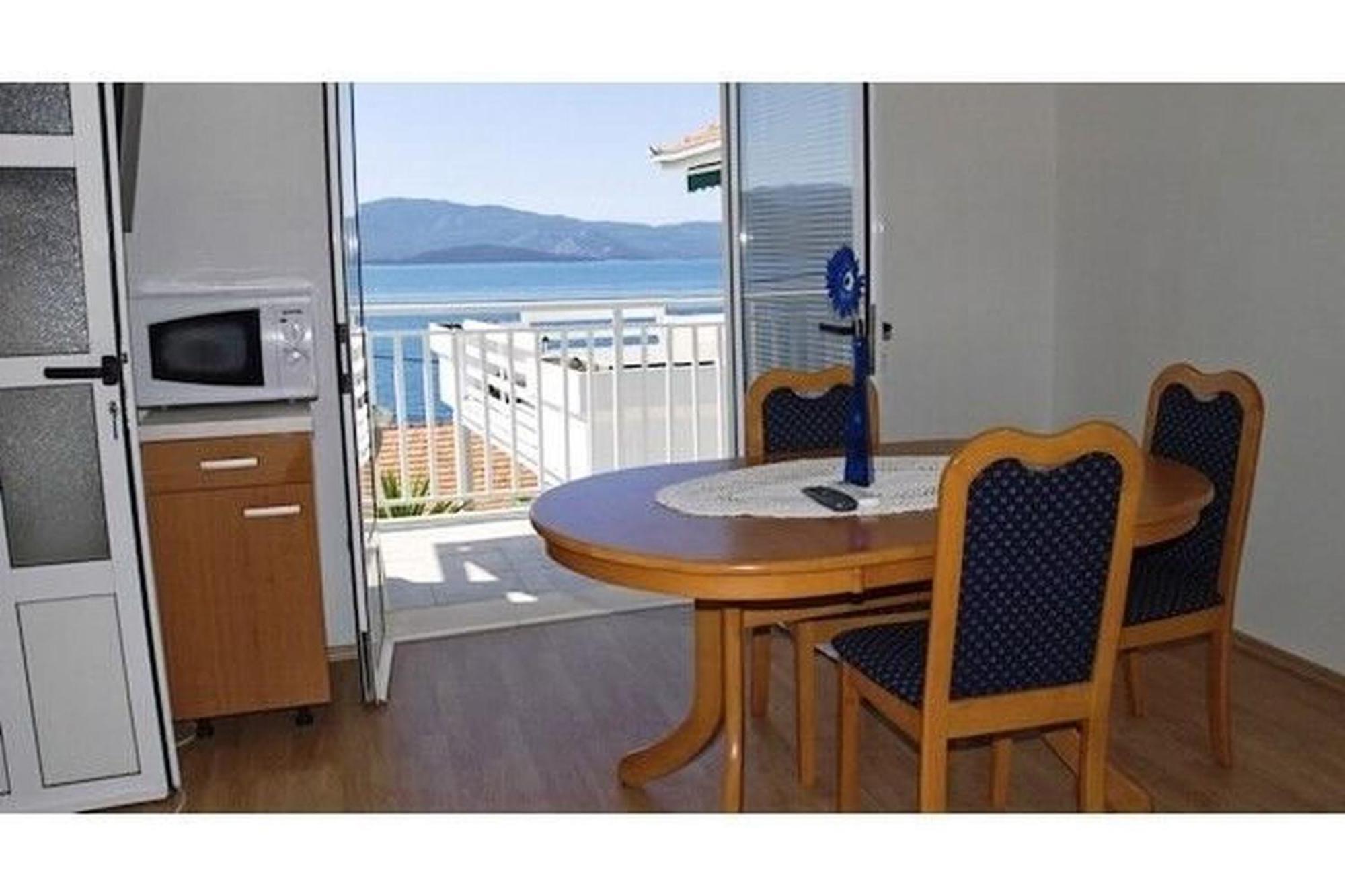 Apartments And Rooms Florijan 클레크 외부 사진