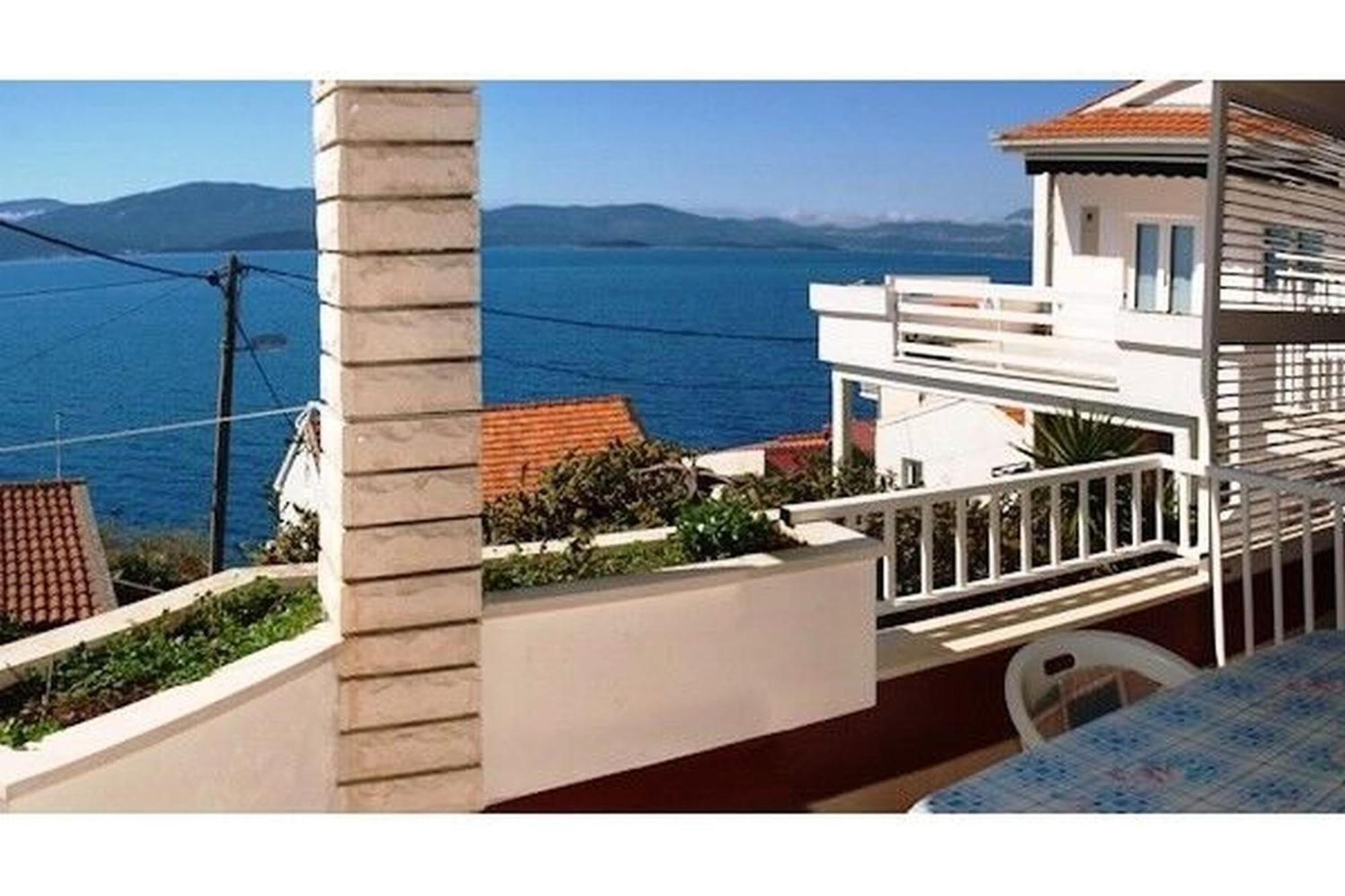 Apartments And Rooms Florijan 클레크 외부 사진